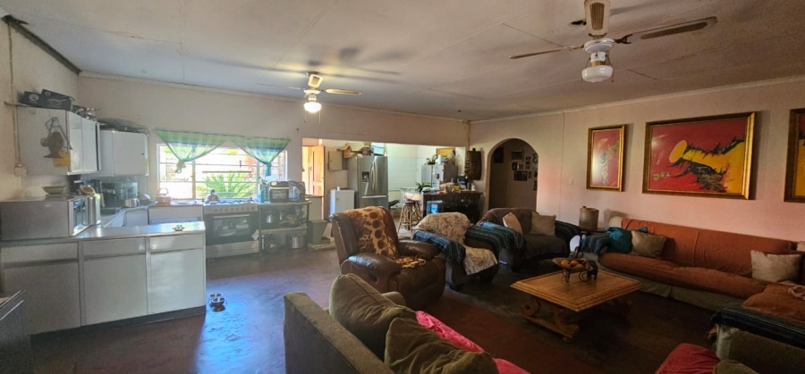 4 Bedroom Property for Sale in Mooinooi North West